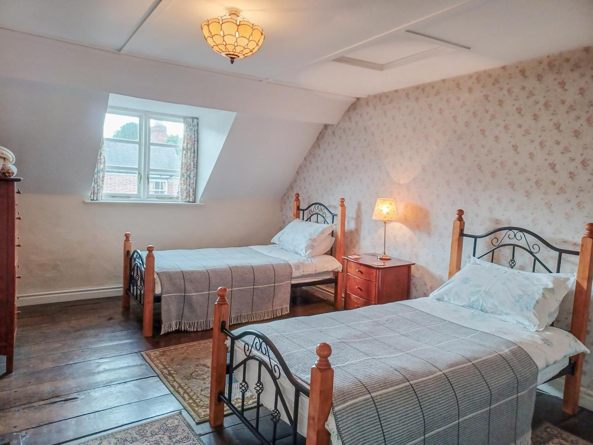 Ellinor House Villa Cleobury Mortimer Buitenkant foto
